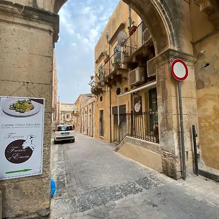 Le Dimore Di Ercole Apartment