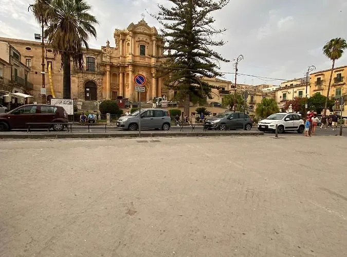 Le Dimore Di Ercole Noto