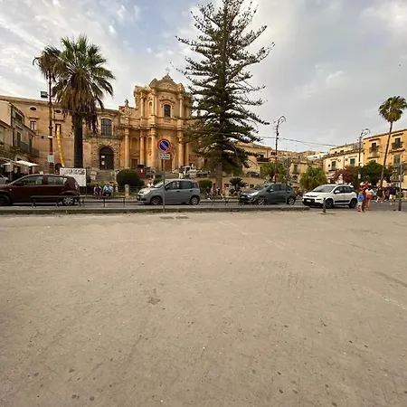 Le Dimore Di Ercole Noto